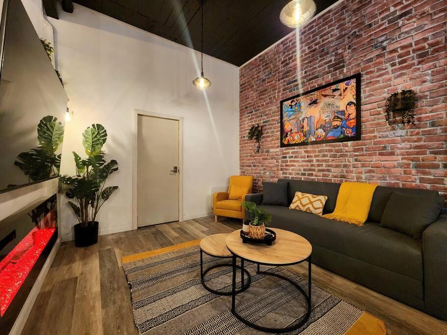Loft Style Industriel-Centre-Ville+Parking Gratuit Québec Værelse billede